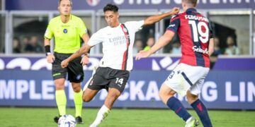 Bologna - Milan's Tijjani Reijnders in action  during  Bologna FC vs AC Milan, Italian soccer Serie A match in Bologna, Italy, August 21 2023 (Bologna - 2023-08-21, Ettore Griffoni / LiveMedia) p.s. la foto e' utilizzabile nel rispetto del contesto in cui e' stata scattata, e senza intento diffamatorio del decoro delle persone rappresentate