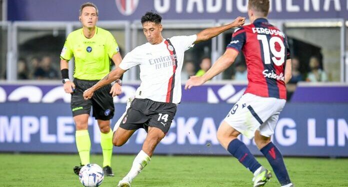 Bologna - Milan's Tijjani Reijnders in action  during  Bologna FC vs AC Milan, Italian soccer Serie A match in Bologna, Italy, August 21 2023 (Bologna - 2023-08-21, Ettore Griffoni / LiveMedia) p.s. la foto e' utilizzabile nel rispetto del contesto in cui e' stata scattata, e senza intento diffamatorio del decoro delle persone rappresentate