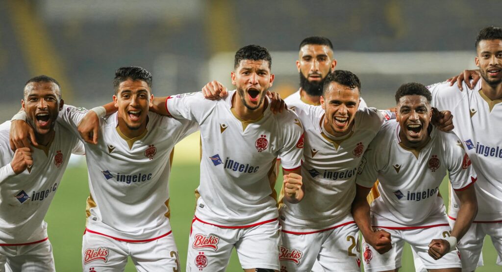 الناصيري يعد لاعبيه بمنحة استثنائية للفوز على قلوب الصنوبر الغاني