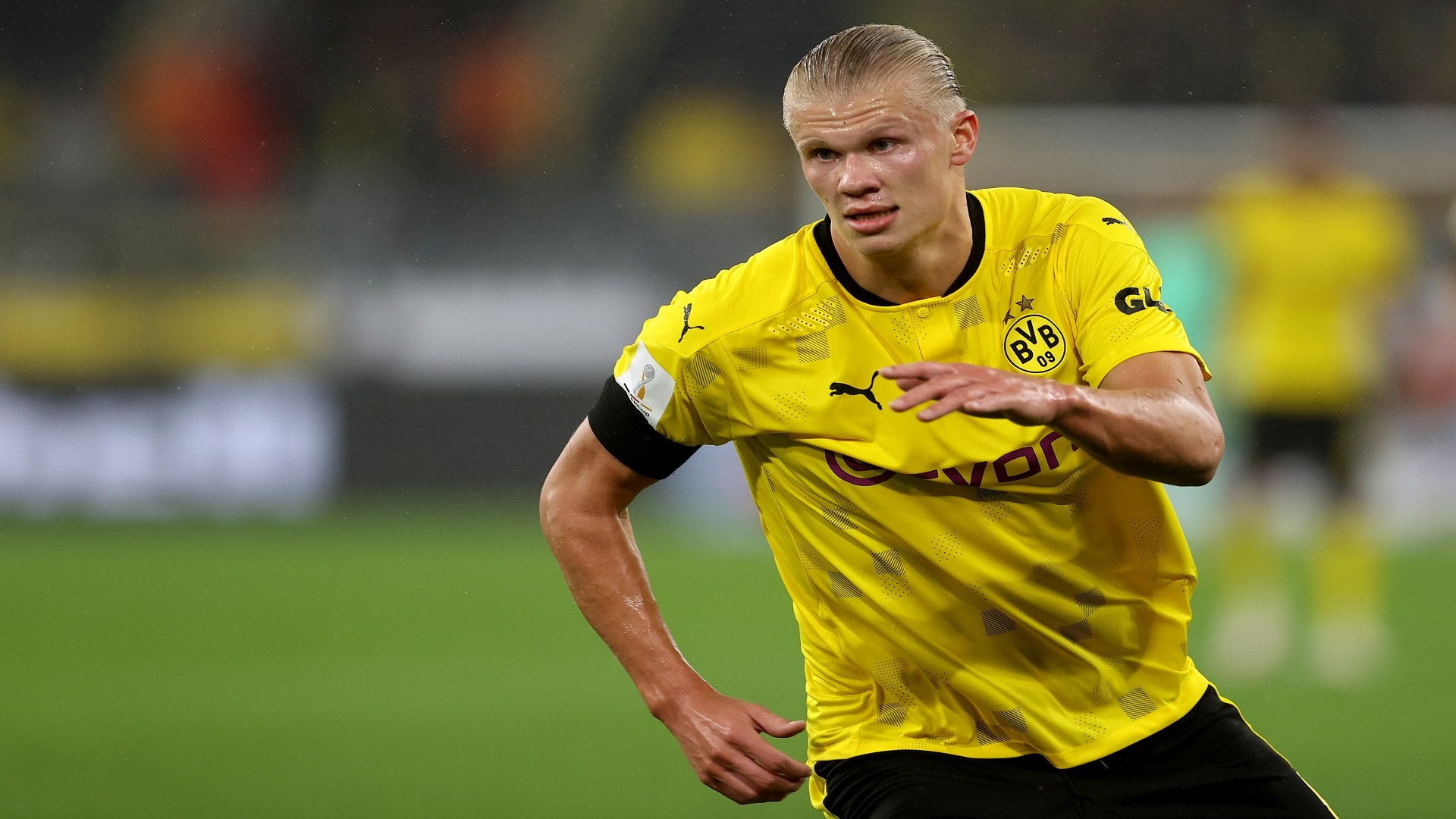 DORTMUND, GERMANY - AUGUST 17: Erling Haaland of Dortmund looks on during the Supercup 2021 match between FC Bayern München and Borussia Dortmund at Signal Iduna Park on August 17, 2021 in Dortmund, Germany. (Photo by Lars Baron/Getty Images)