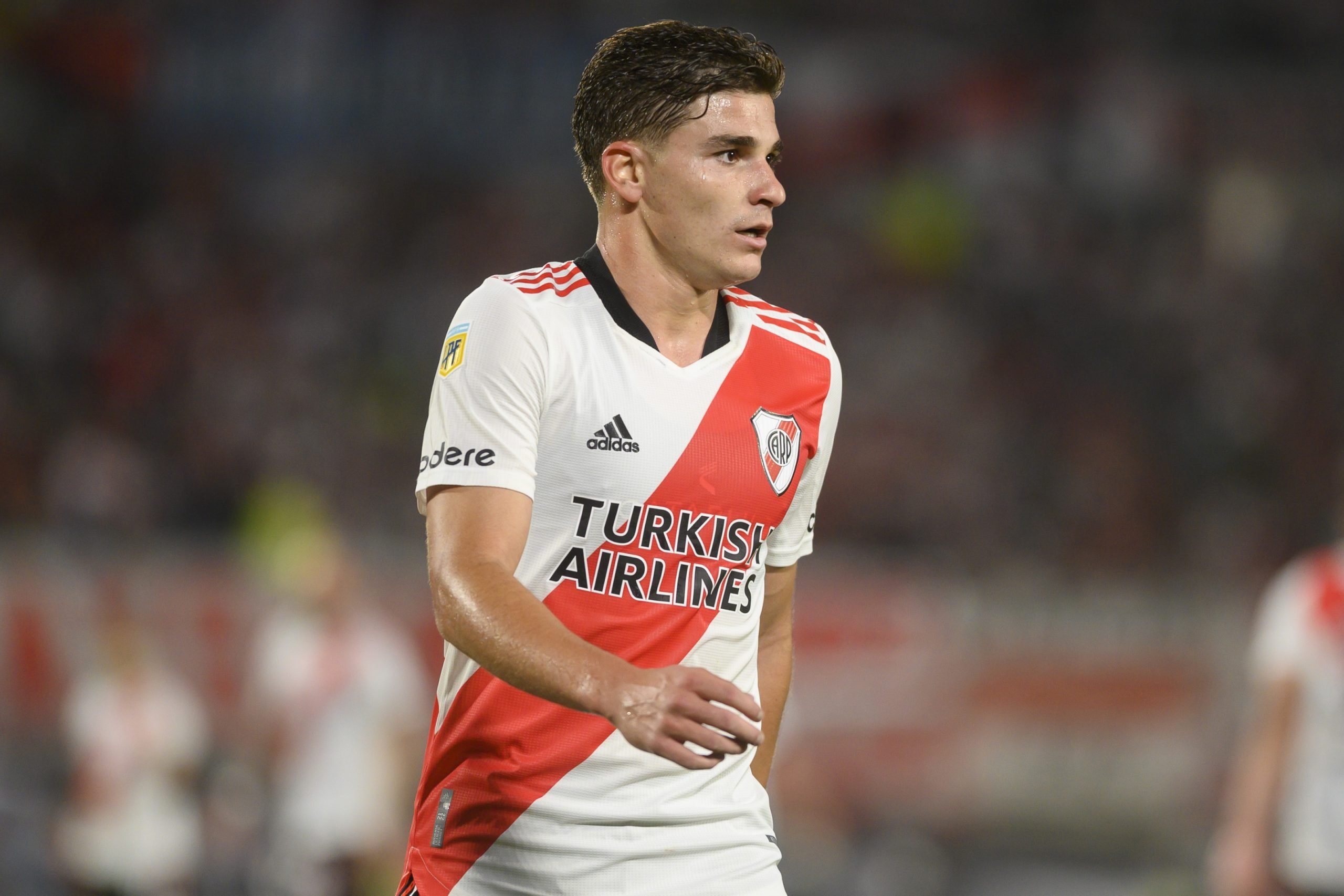 BUENOS AIRES, ARGENTINA - NOVEMBER 25: Julian Alvarez of River Plate during a soccer match between River Plate and Racing Club, valid for the Professional League Cup at the Antonio Vespucio Liberti stadium in Buenos Aires, Argentina on November 25, 2021. (Photo by Manuel Cortina/Anadolu Agency via Getty Images)