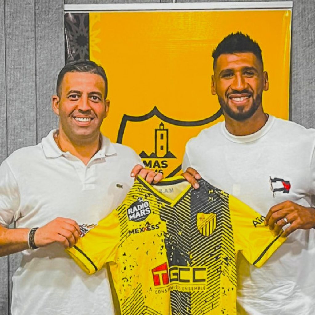 المغرب الفاسي يفسخ عقد بامعمر