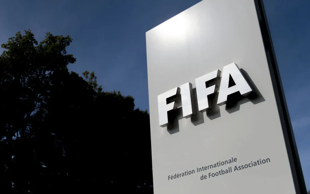 الفيفا بالمغرب لتفقد ملاعب المونديال
