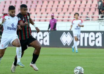 Championnat du Maroc de football : Large victoire de l'AS FAR face au Wydad de Casablanca (3-0)