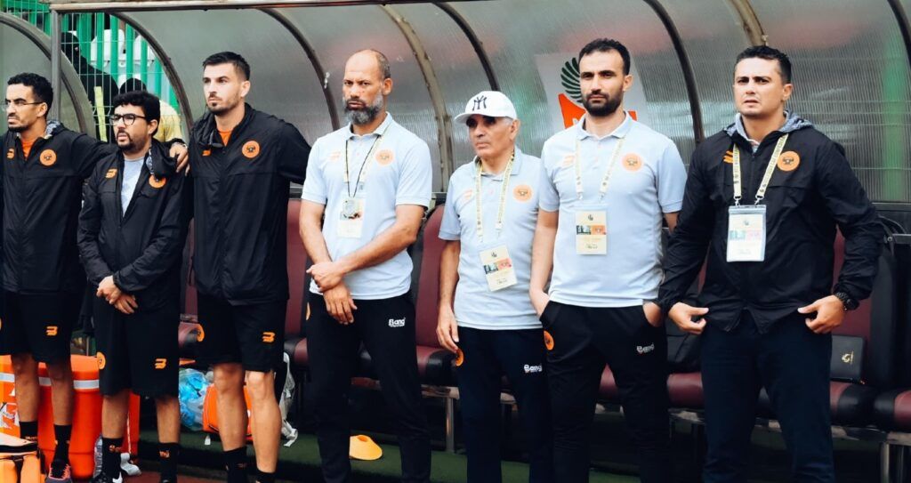 الشعباني يطالب بإحداث تغييرات كبرى في الطاقم التقني لنهضة بركان