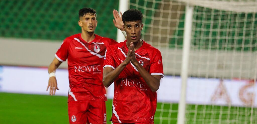 فيديو.. ثلاثية الفتح الرباطي تفرمل استفاقة حسنية أكادير