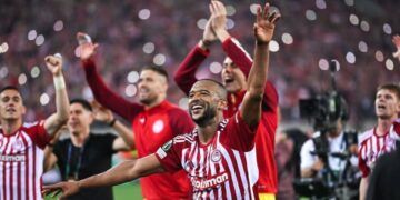 Ayoub El Kaabi and his Olympiakos teammates celebrate their Europa Conference League semi-final victory over Aston Villa in Piraeus. Pic: Stefanos Kyriazis/NurPhoto/Shutterstock