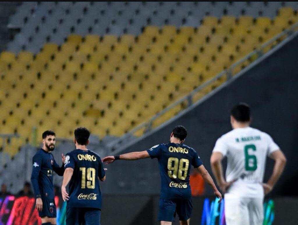 الزمالك يطالب بالسعة الكاملة لملعب القاهرة أمام بلوزداد