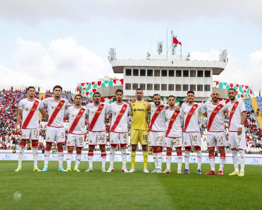 الوداد يفقد لاعبا بارزا أمام ح.أكادير بسبب الإصابة