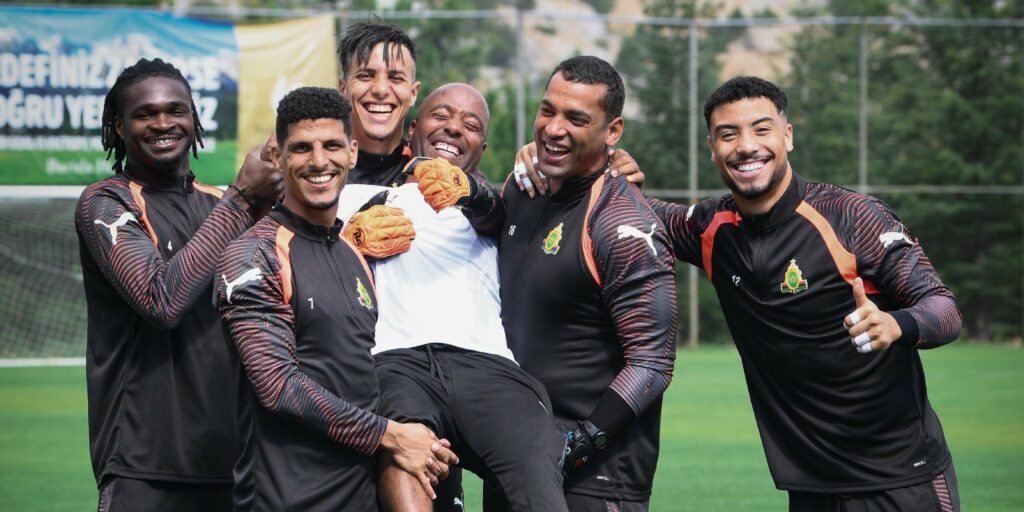 قرار جديد من غونسالفيس للاعبي الجيش بعد تأجيل كلاسيكو الرجاء