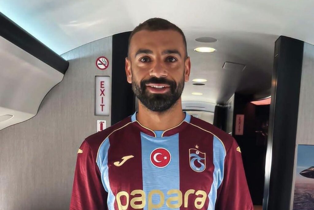 ” الفرعون ” صلاح يشعل المركاتو الصيفي بين مؤيد ومعارض لانتقاله إلى طرابزون التركي