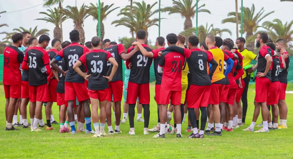 بعد مقاطعة اللاعبين للتداريب.. الأزمة المالية تهدد شباب المحمدية بعدم مواجهة شباب المسيرة