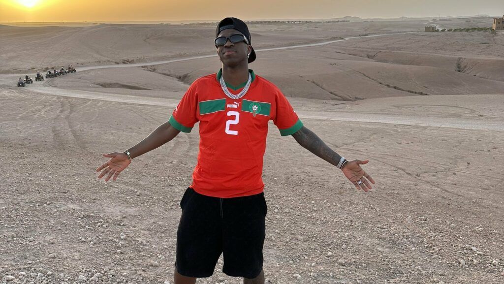 فنيسيوس يدعو لتغيير مكان تنظيم كأس العالم 2030