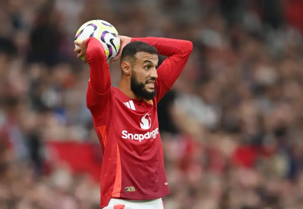 مزراوي في قلب أزمة مع مانشستر يونايتد